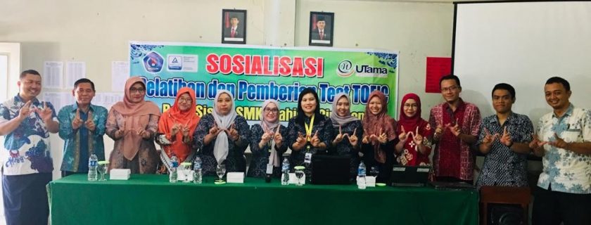 Pengabdian pada Masyarakat SMK Wahidin Cirebon